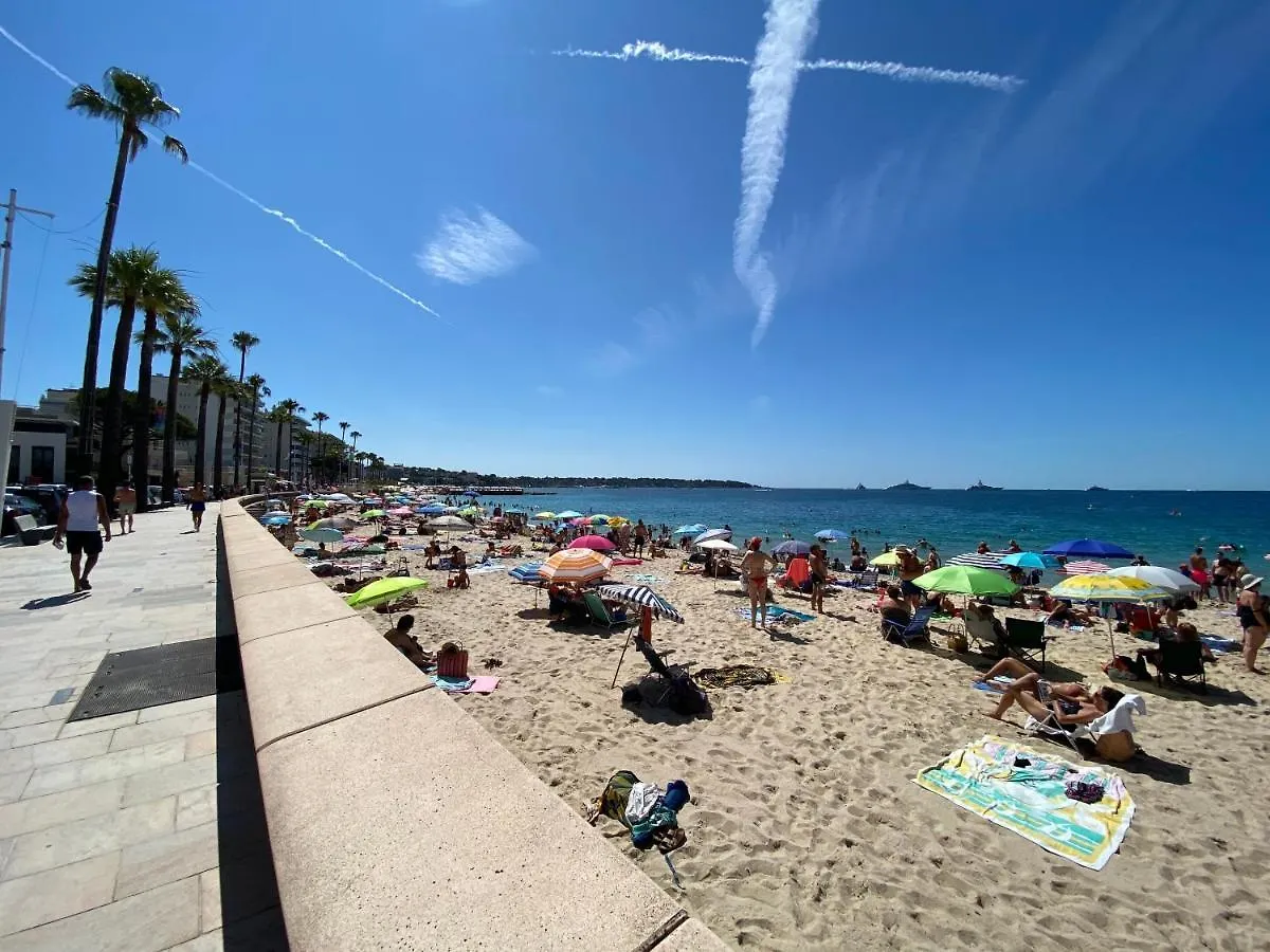 Fantastic Two-Bedroom Apartment - Le Jardin Des Iles Antibes